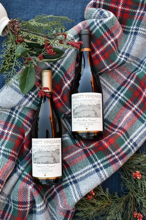 Chard Pinot Gift Set
